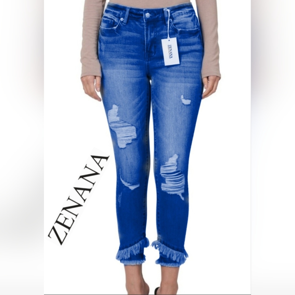 Zenana Distressed Jeans